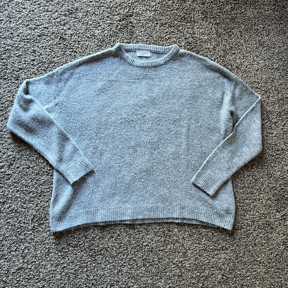 EUC Carly Jean Sweater